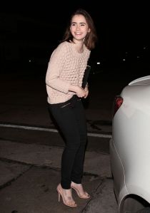 lily-collins-night-out-style-february-2014_6